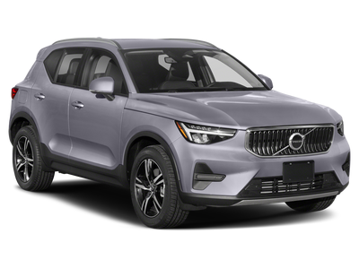 2023 Volvo XC40 Core