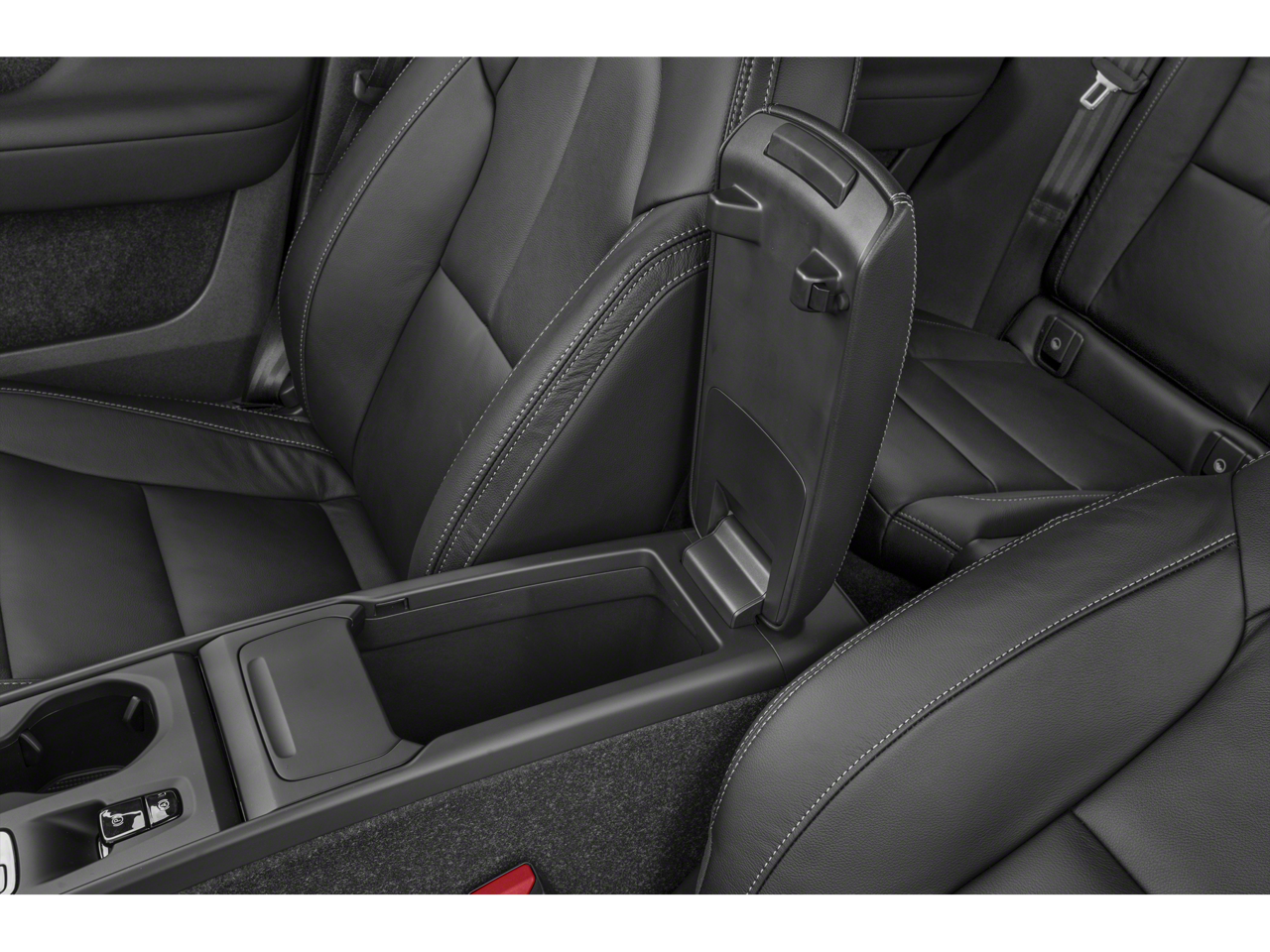 2023 Volvo XC40 Core