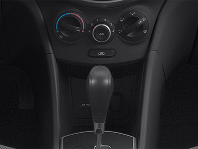 2013 Hyundai Accent 5-Door SE