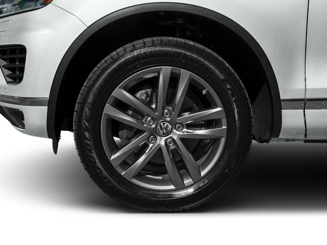 2016 Volkswagen Touareg Sport w/Technology