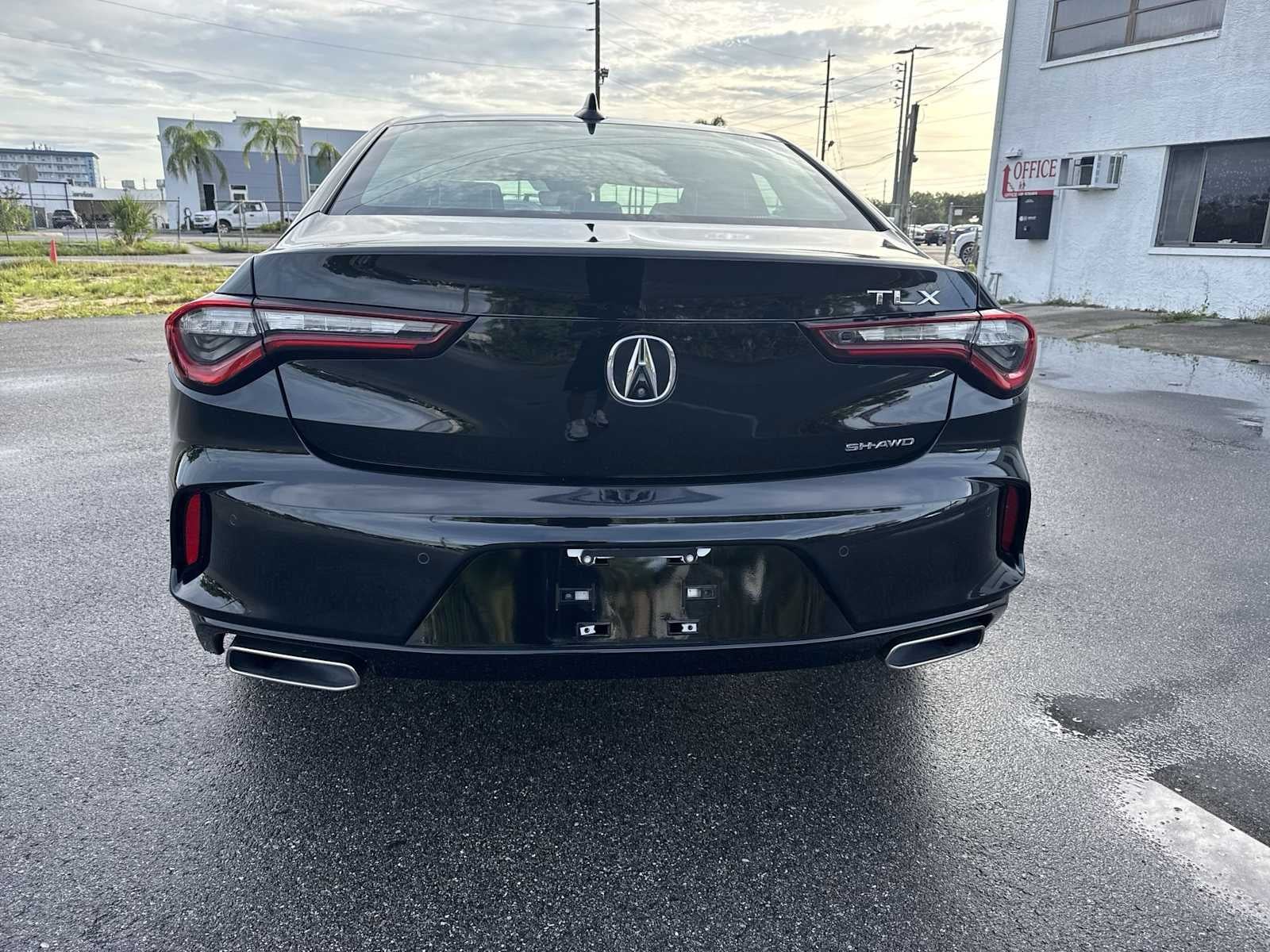 2023 Acura TLX w/Advance Package