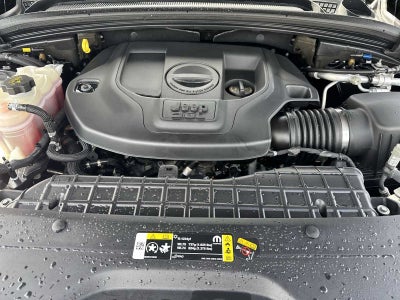 2022 Jeep Grand Cherokee Summit