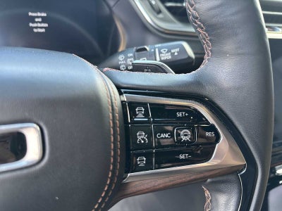 2022 Jeep Grand Cherokee Summit