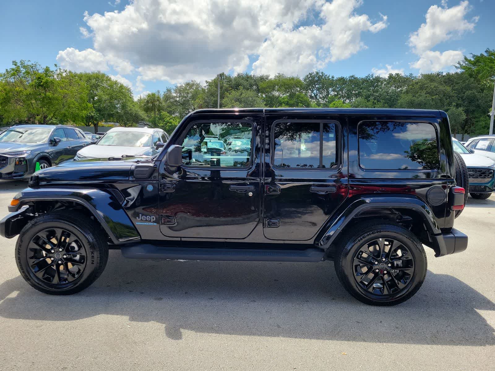 2025 Jeep Wrangler 4xe Sahara