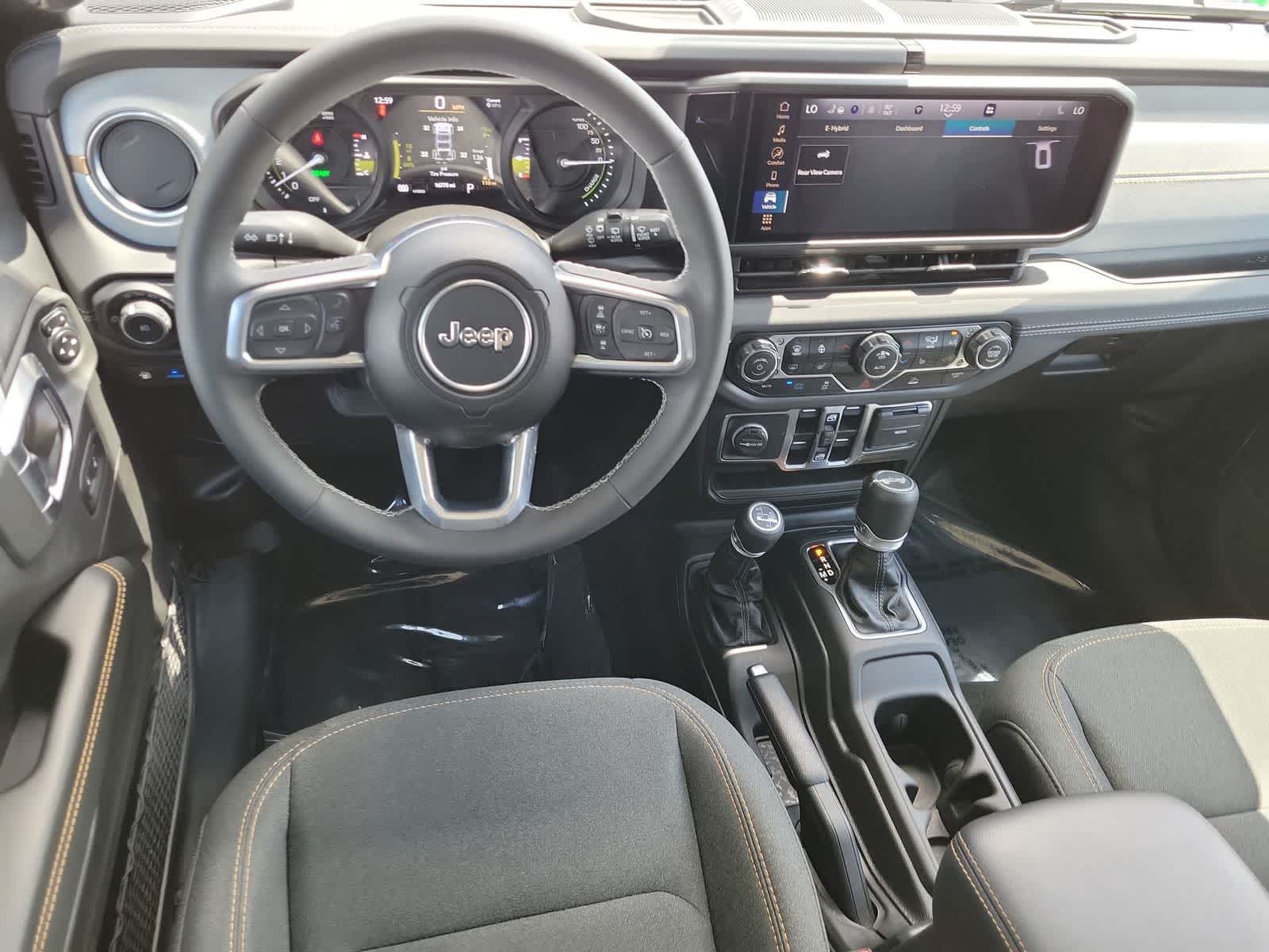 2025 Jeep Wrangler 4xe Sahara
