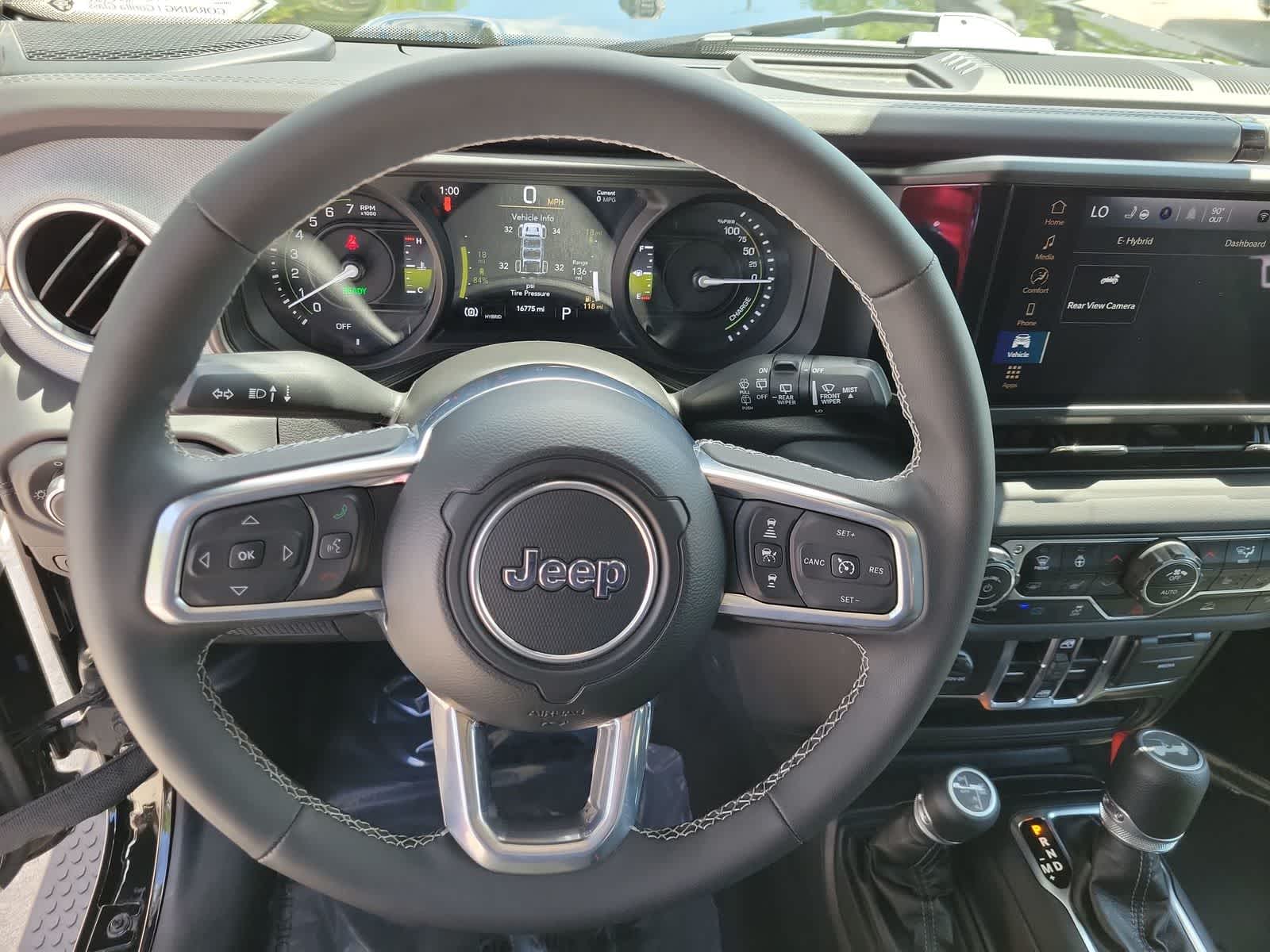 2025 Jeep Wrangler 4xe Sahara