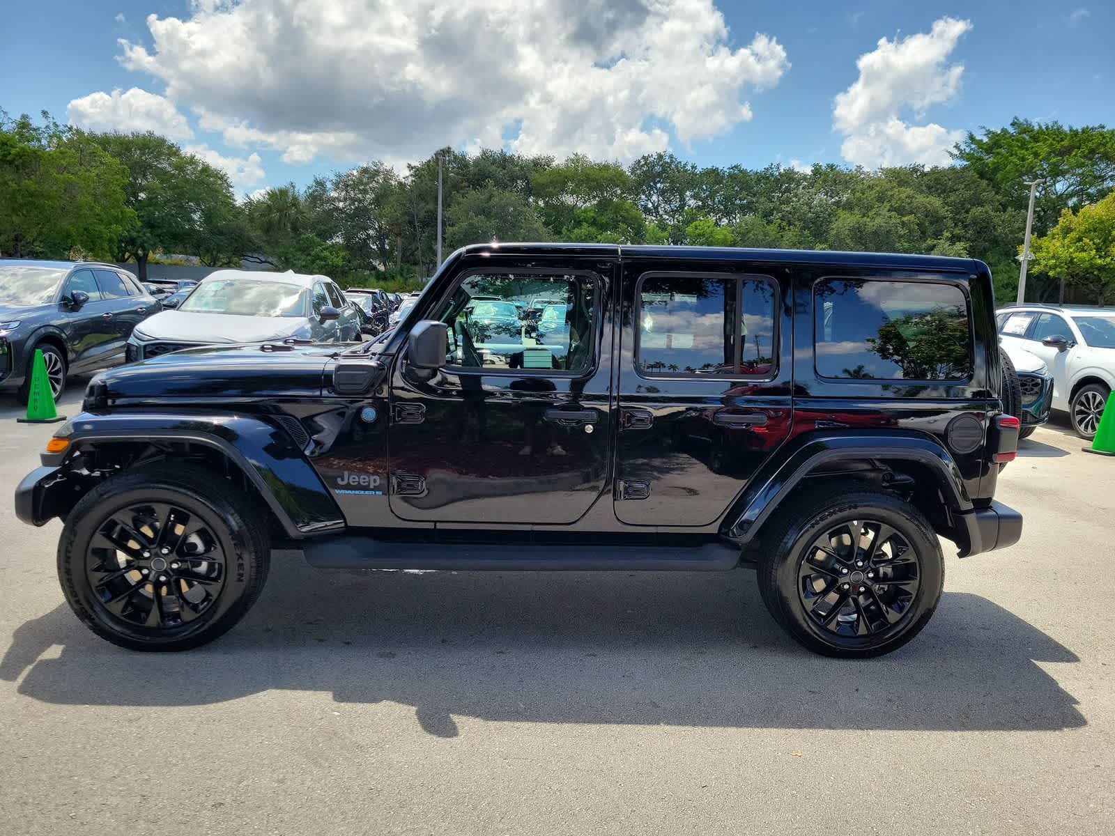 2025 Jeep Wrangler 4xe Sahara