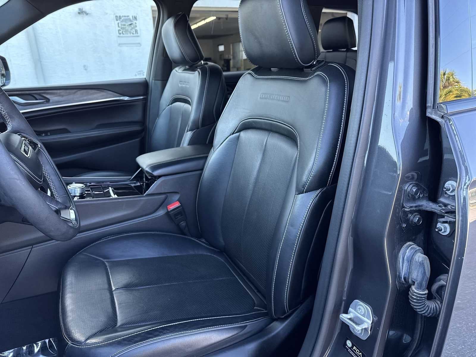 2022 Jeep Grand Cherokee 4xe Overland