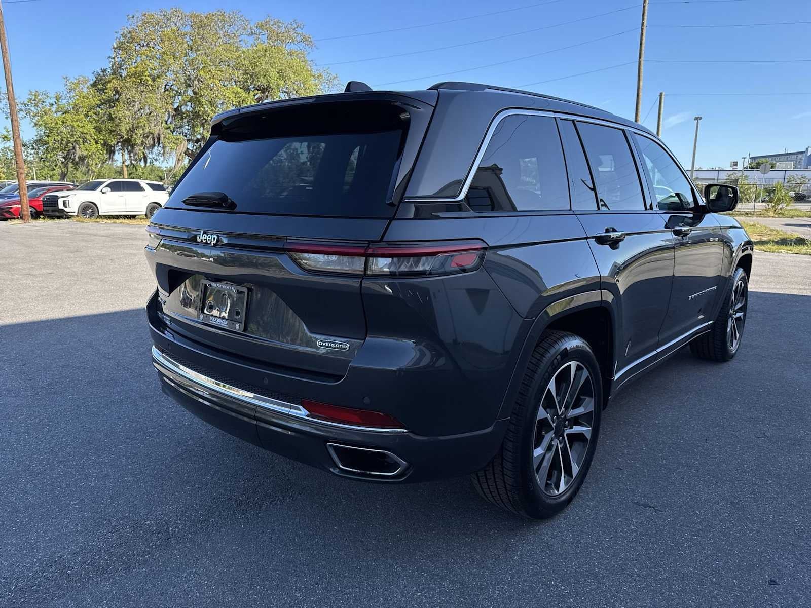 2022 Jeep Grand Cherokee 4xe Overland