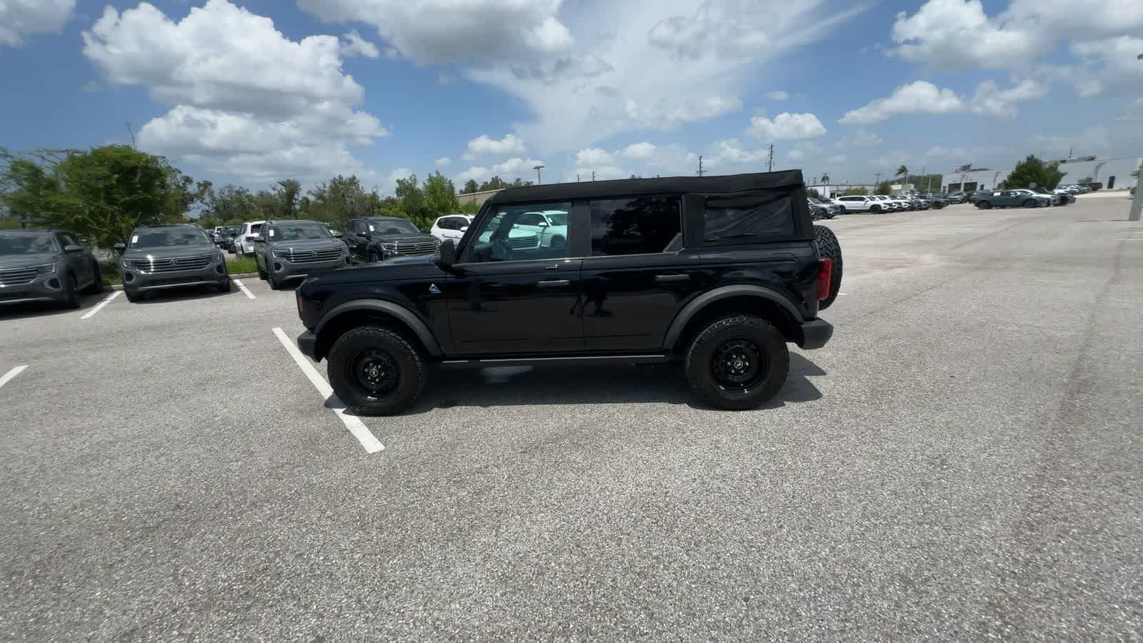 2023 Ford Bronco Black Diamond