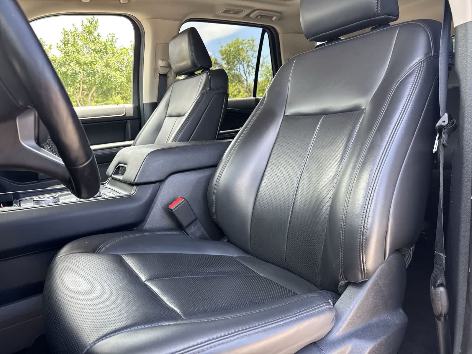 2023 Ford Expedition Max XLT