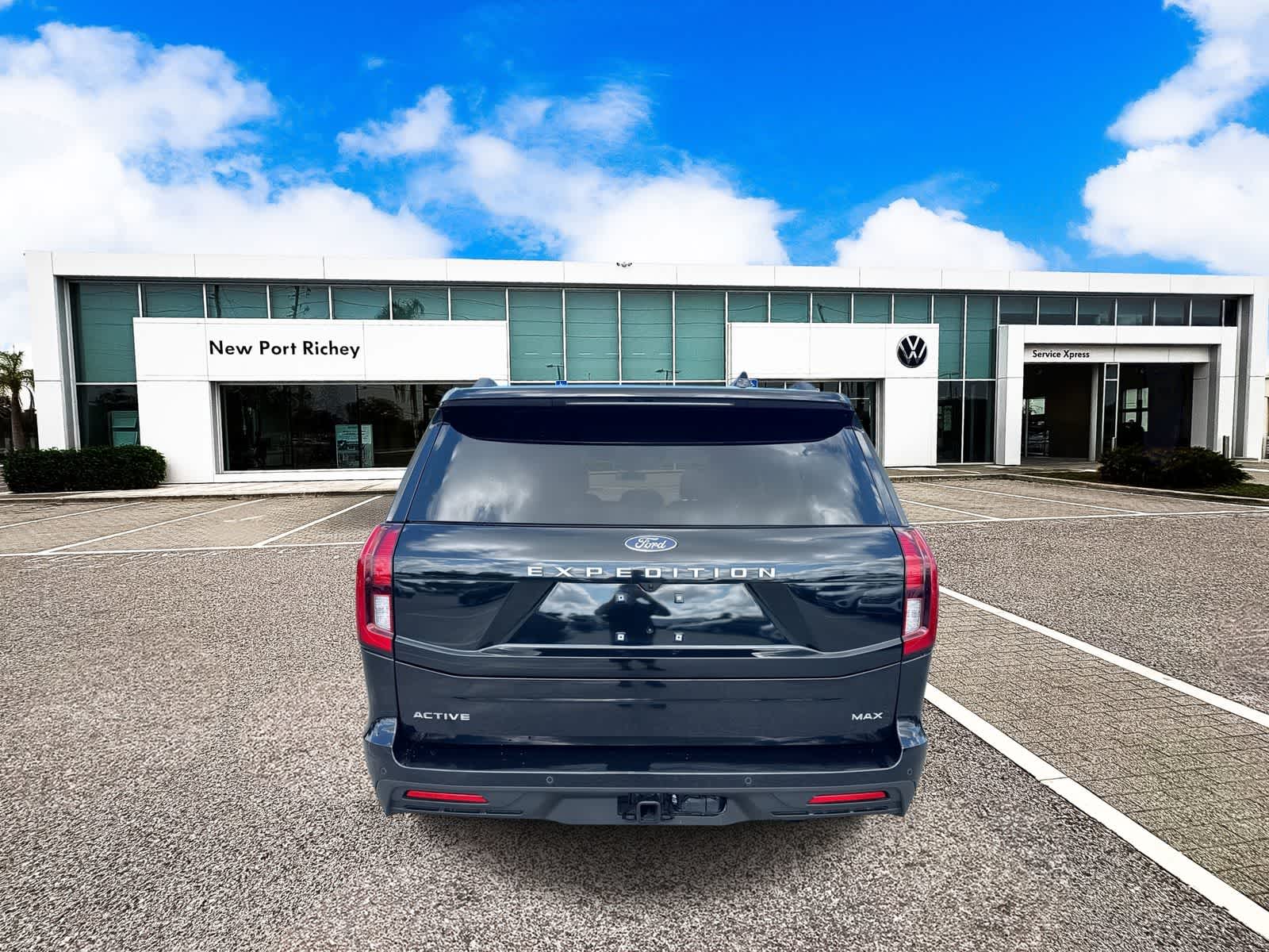 2025 Ford Expedition Max Active