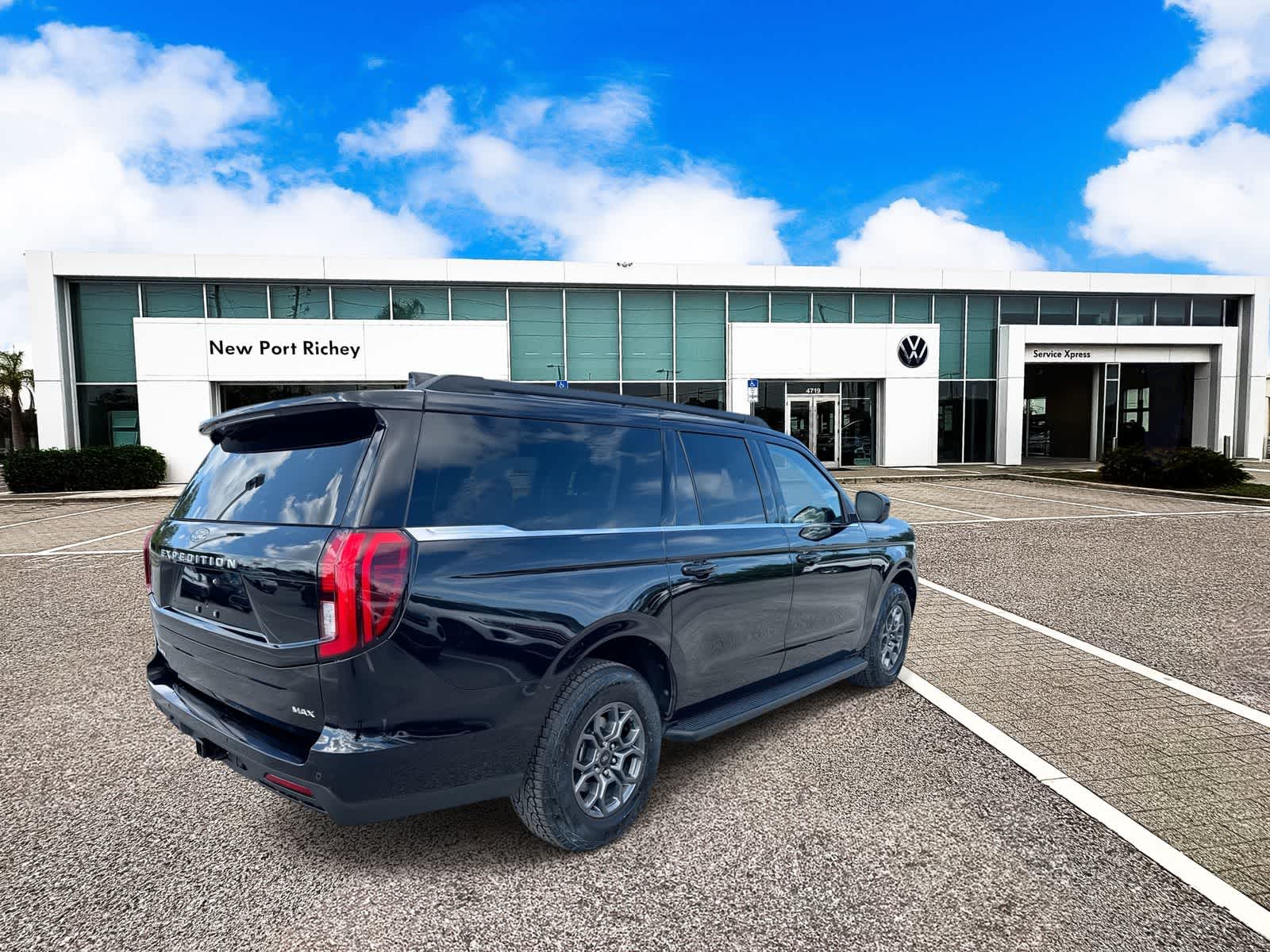 2025 Ford Expedition Max Active