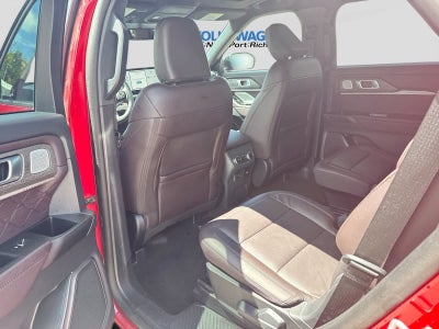 2025 Ford Explorer Platinum