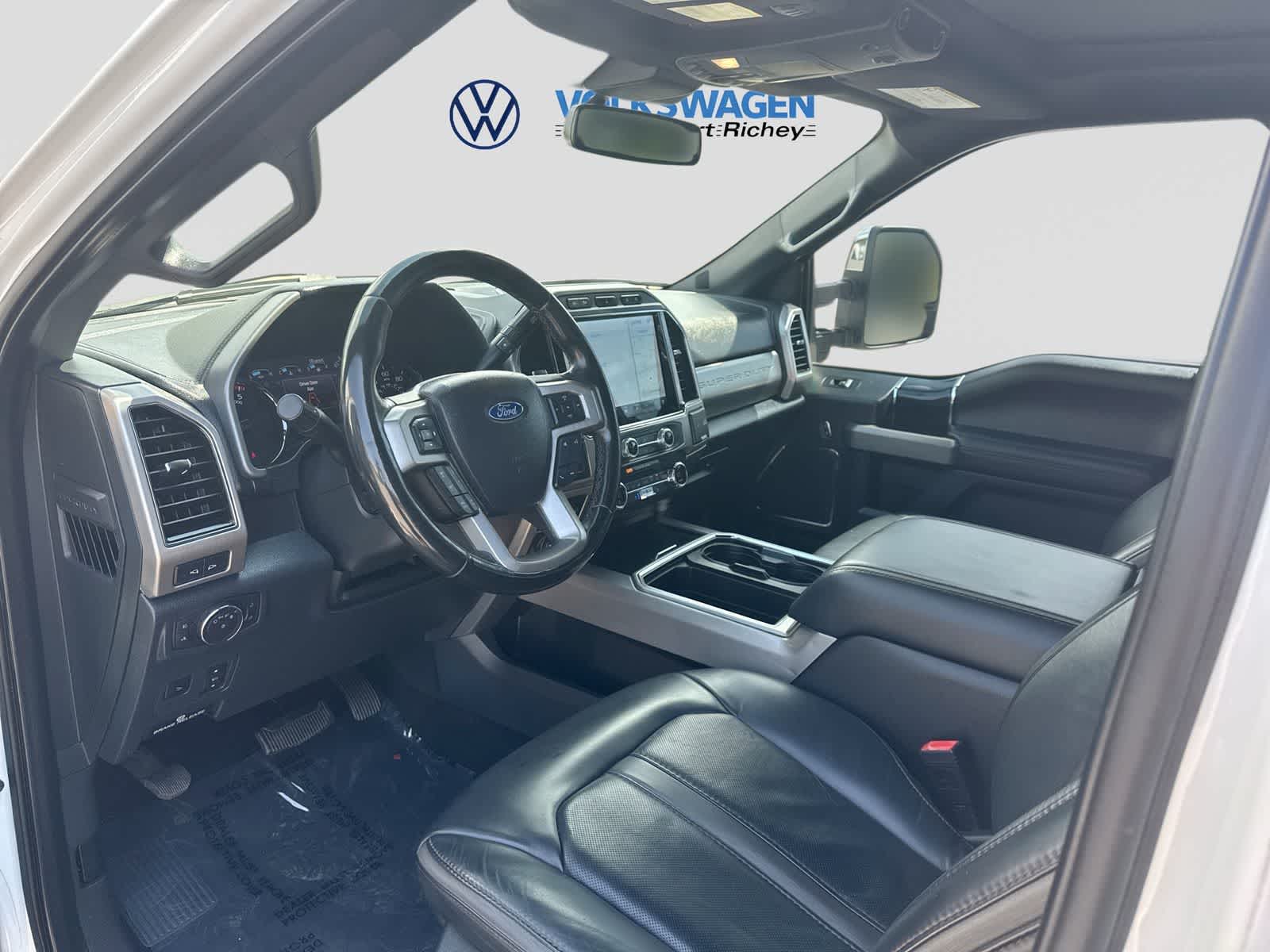 2022 Ford Super Duty F-250 SRW Platinum