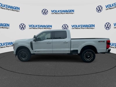 2026 Ford Super Duty F-250 SRW Platinum