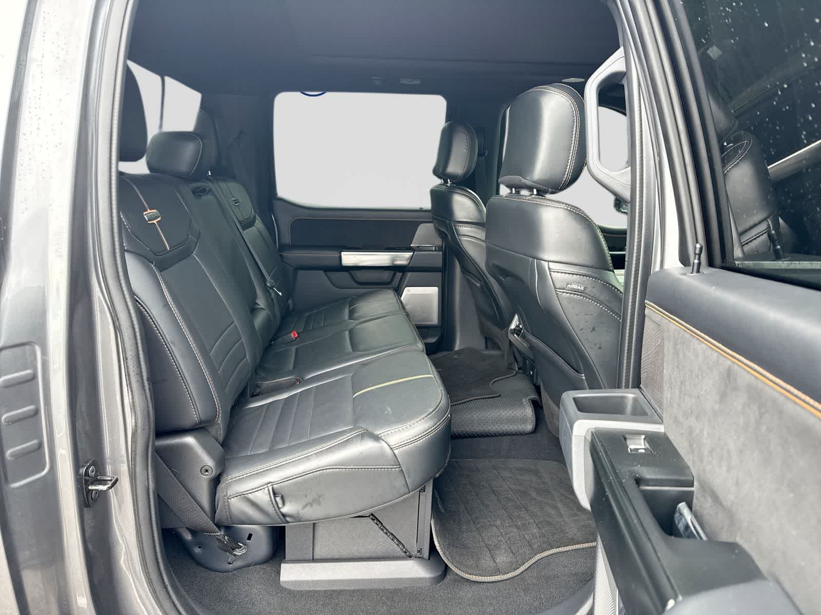 2024 Ford Super Duty F-450 Pickup Platinum