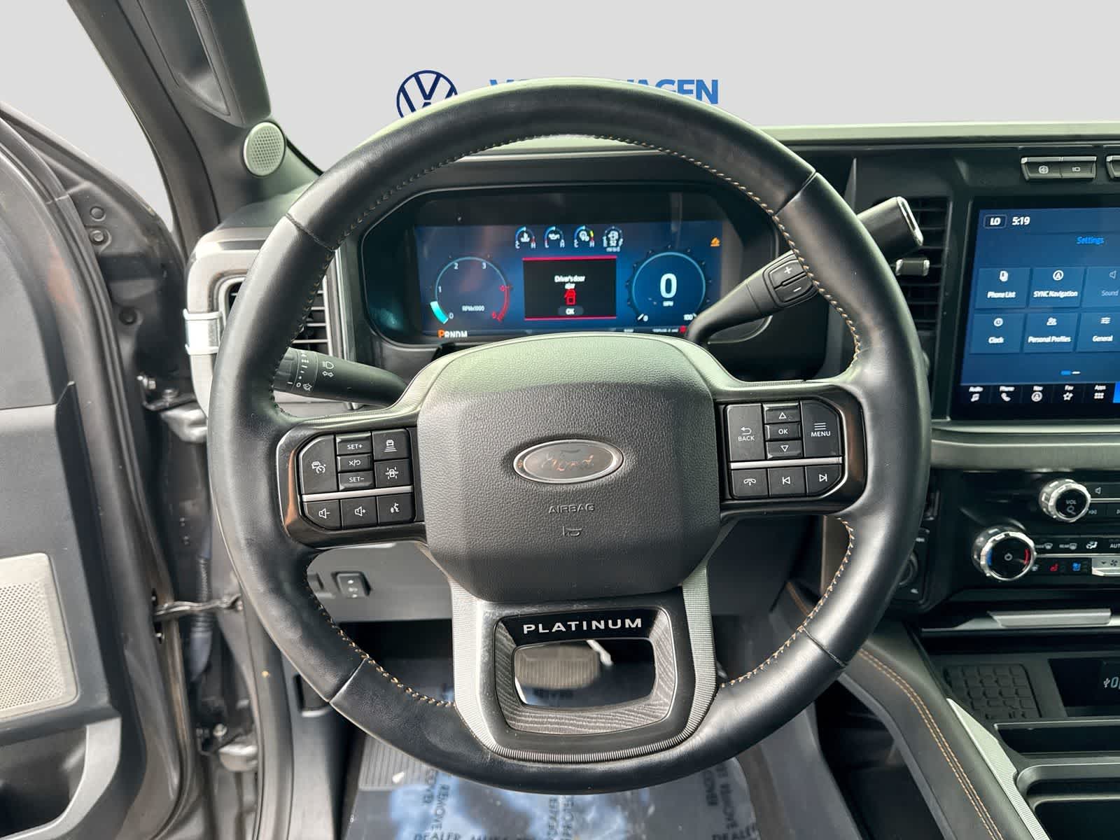 2024 Ford Super Duty F-450 Pickup Platinum