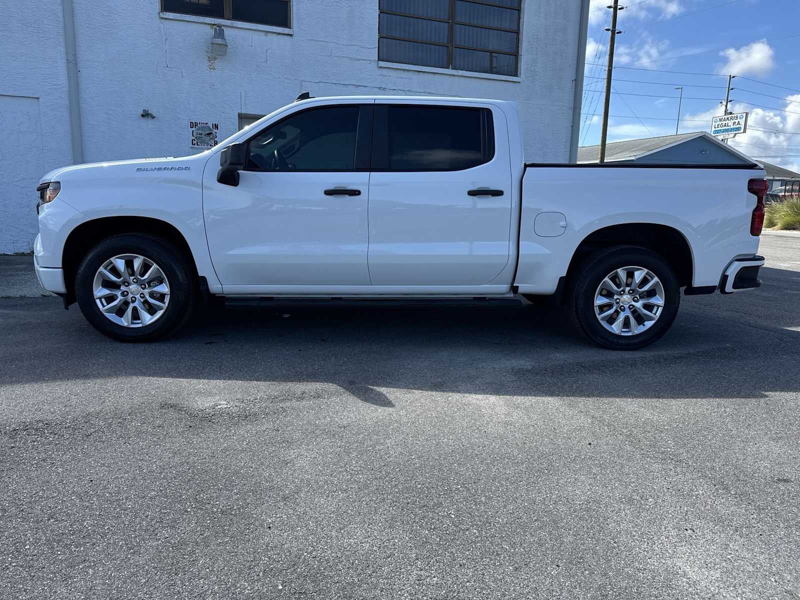 2024 Chevrolet Silverado 1500 Custom