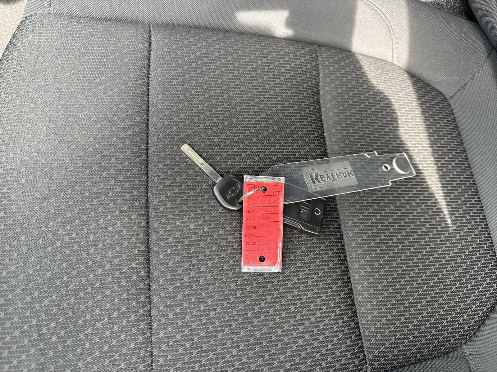 2020 Chevrolet Silverado 1500 Custom