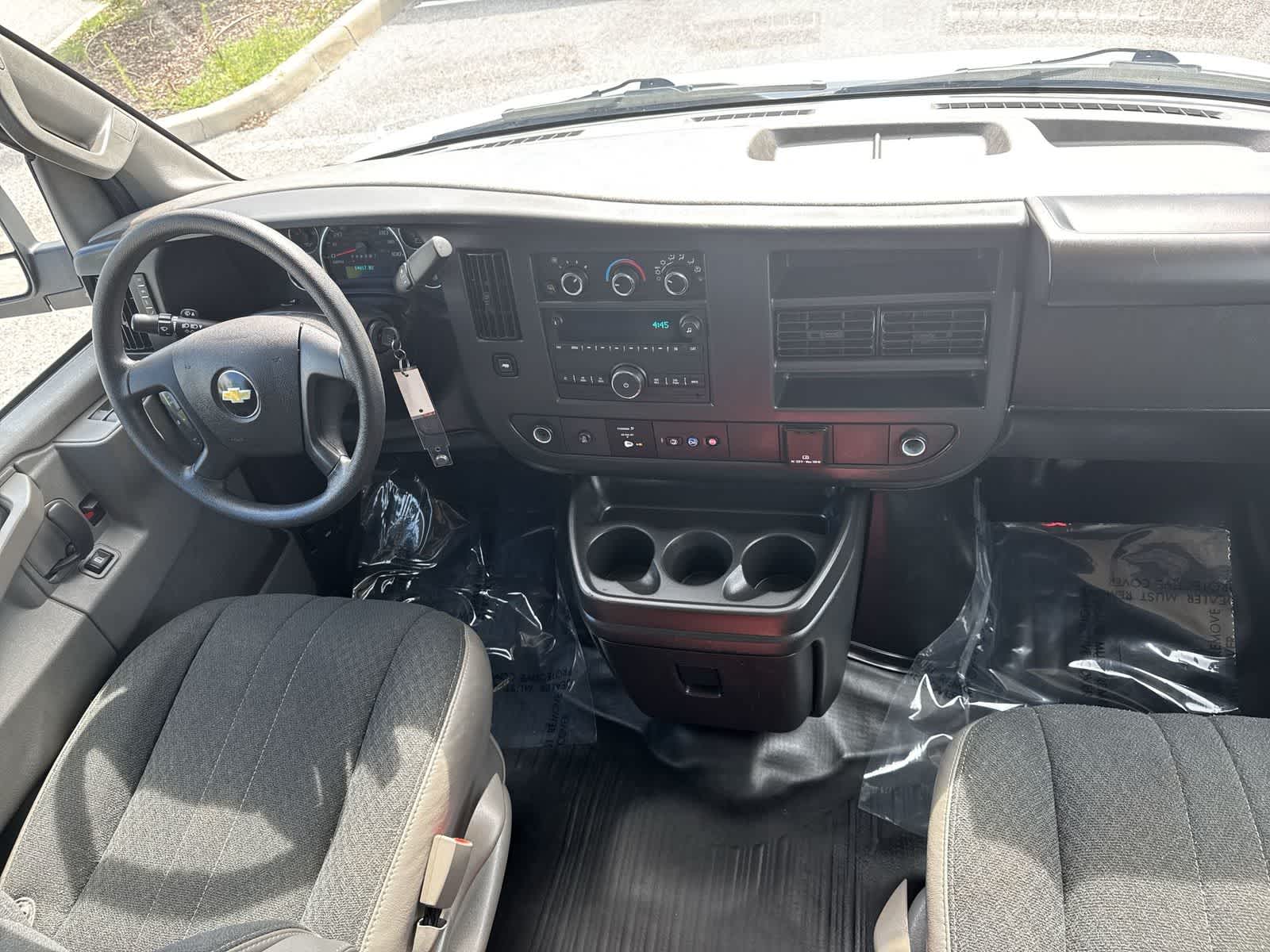 2025 Chevrolet Express Cargo Van RWD 2500 135