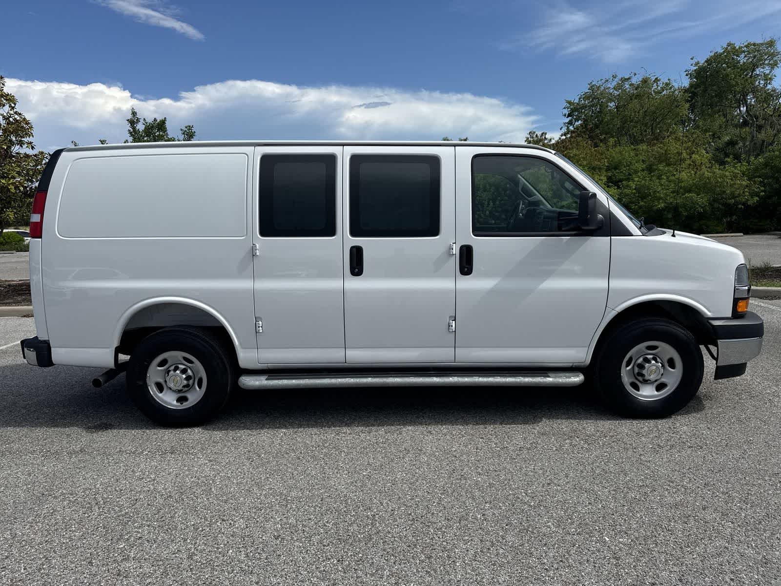 2025 Chevrolet Express Cargo Van RWD 2500 135