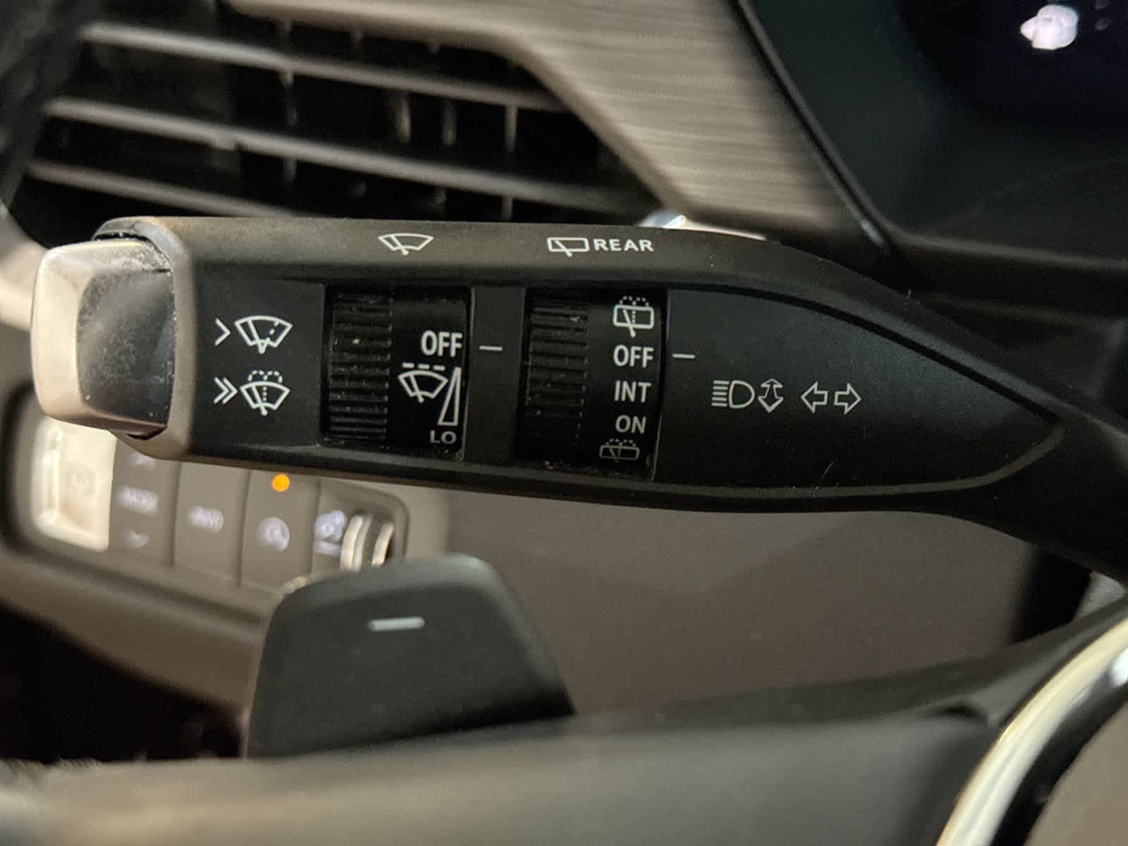 2024 GMC Acadia AWD Elevation