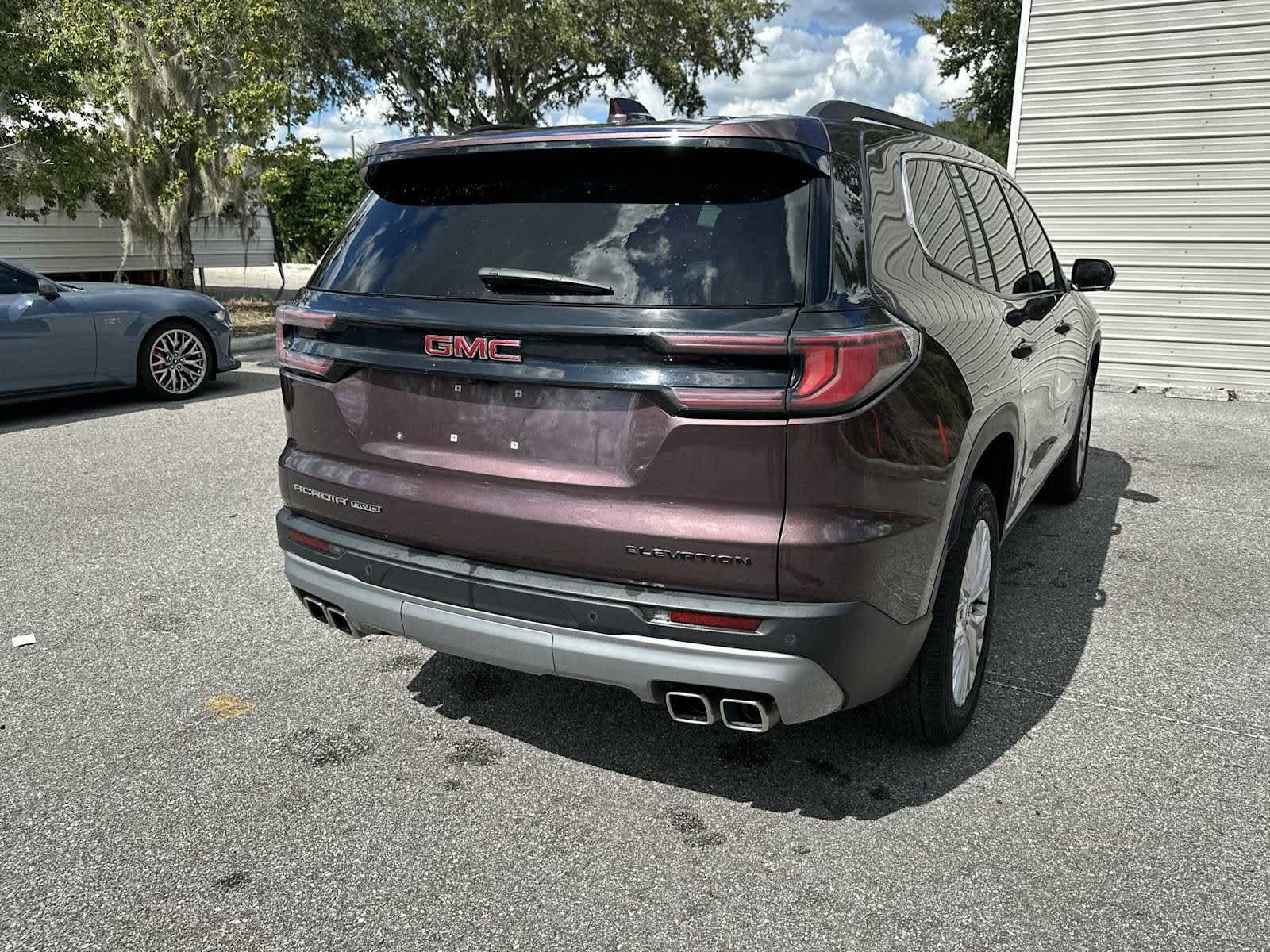 2024 GMC Acadia AWD Elevation