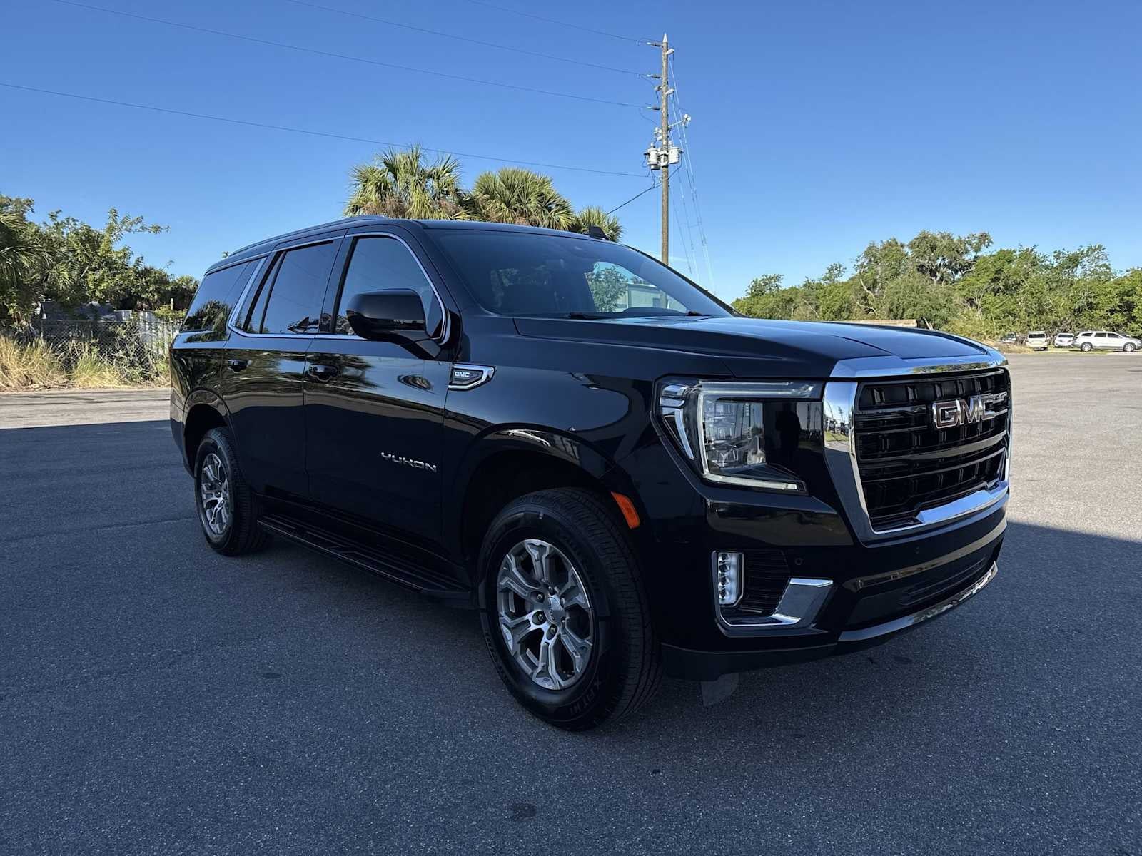 2024 GMC Yukon SLE