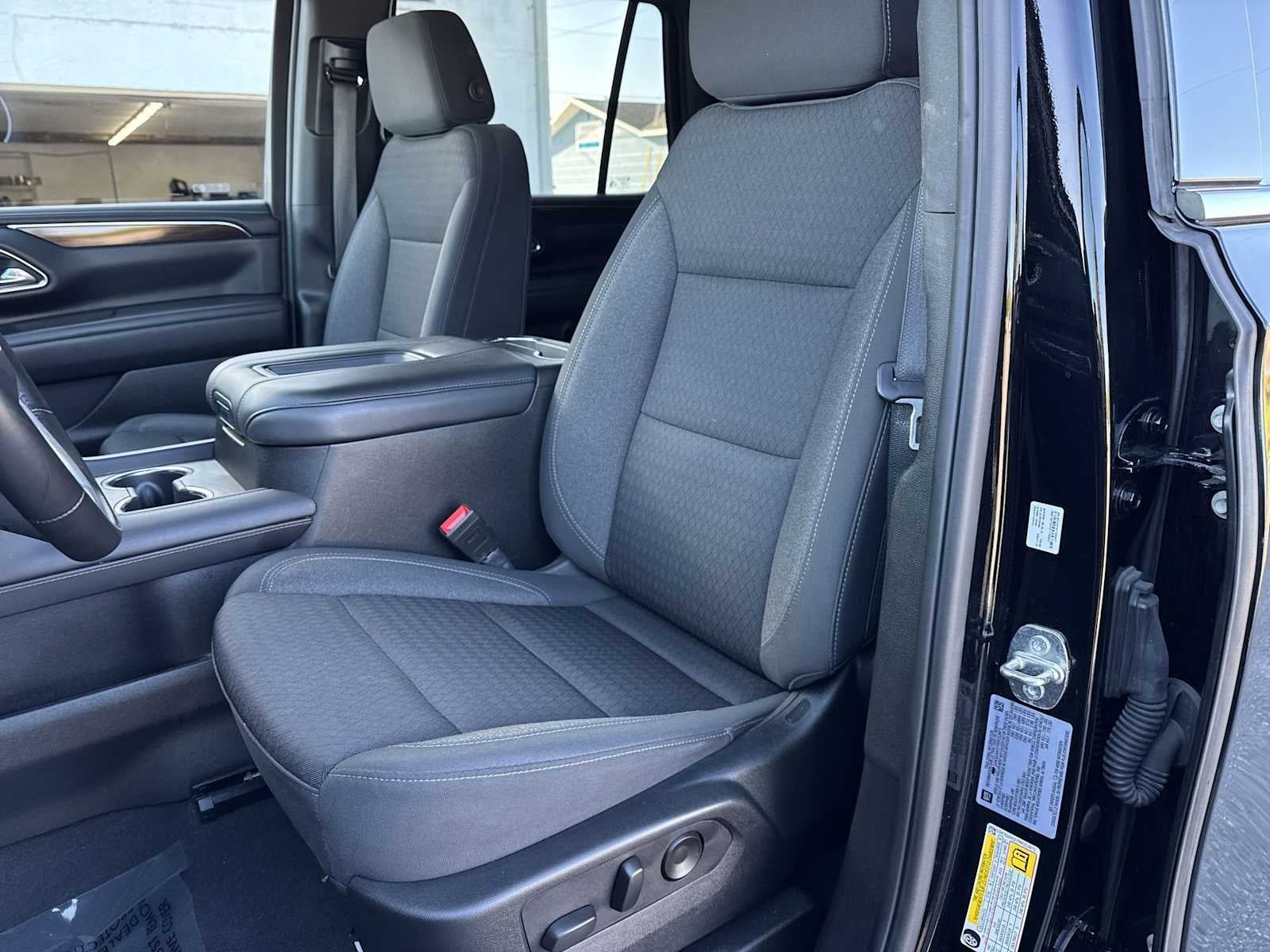 2024 GMC Yukon SLE