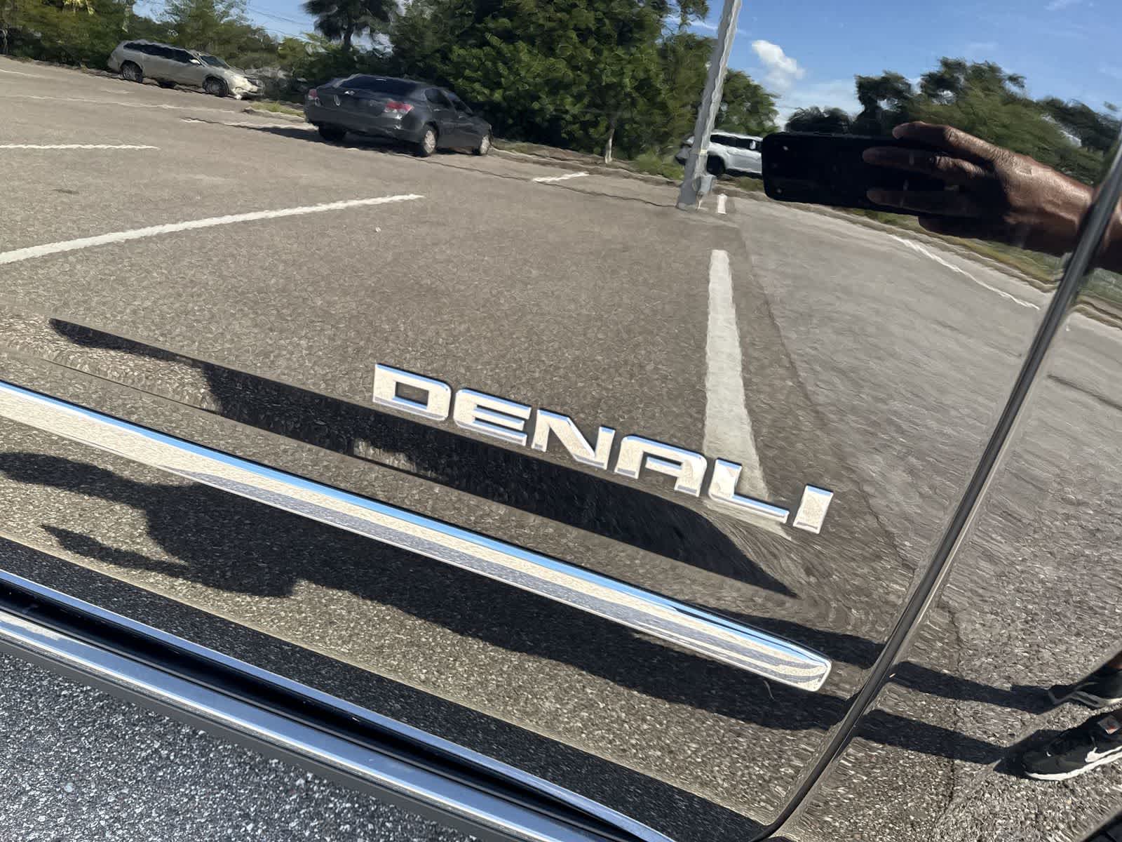 2017 GMC Yukon Denali Denali