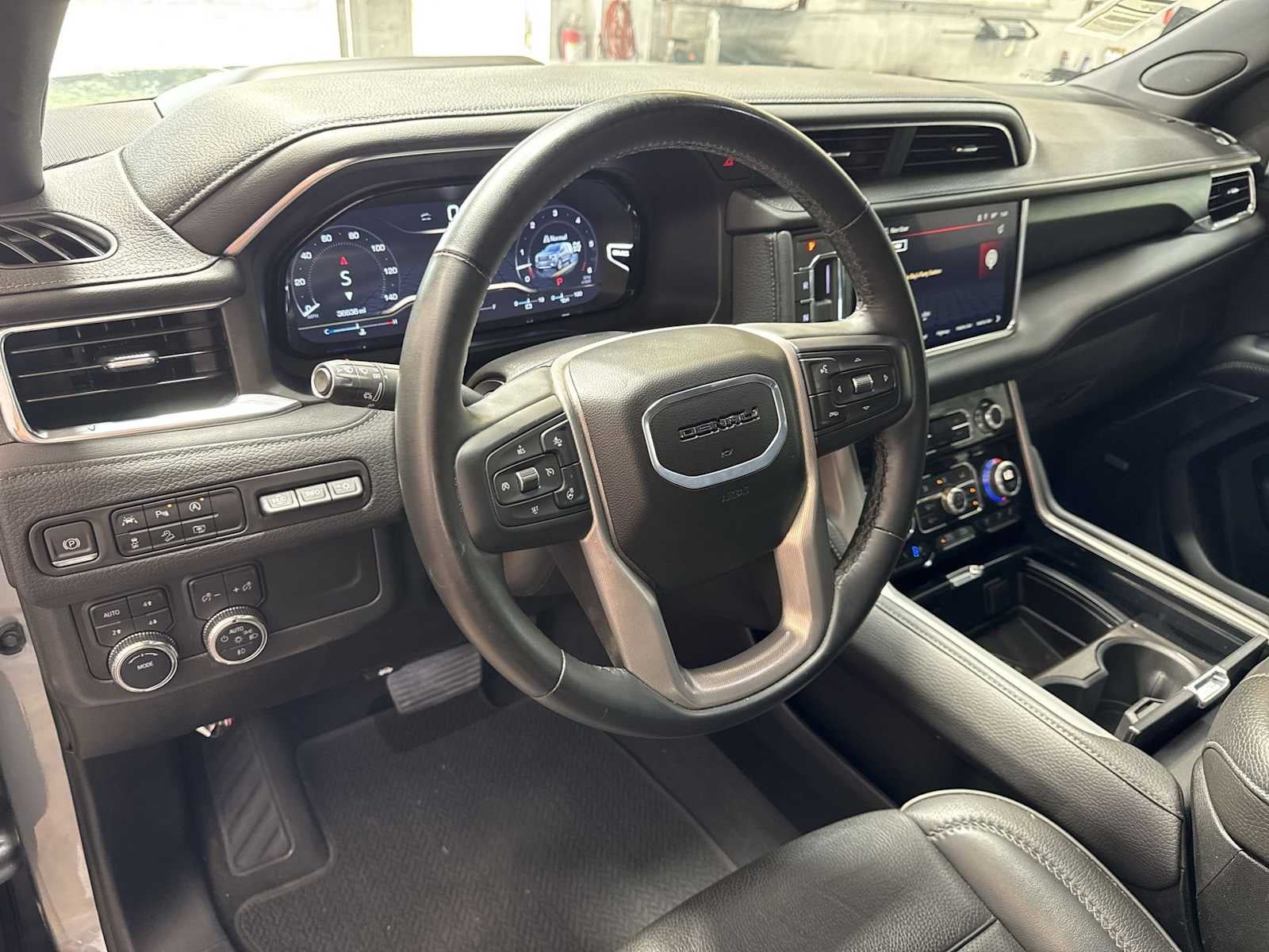 2024 GMC Yukon XL Denali Denali
