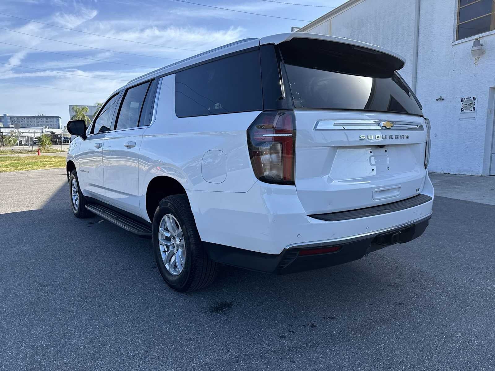 2024 Chevrolet Suburban LT