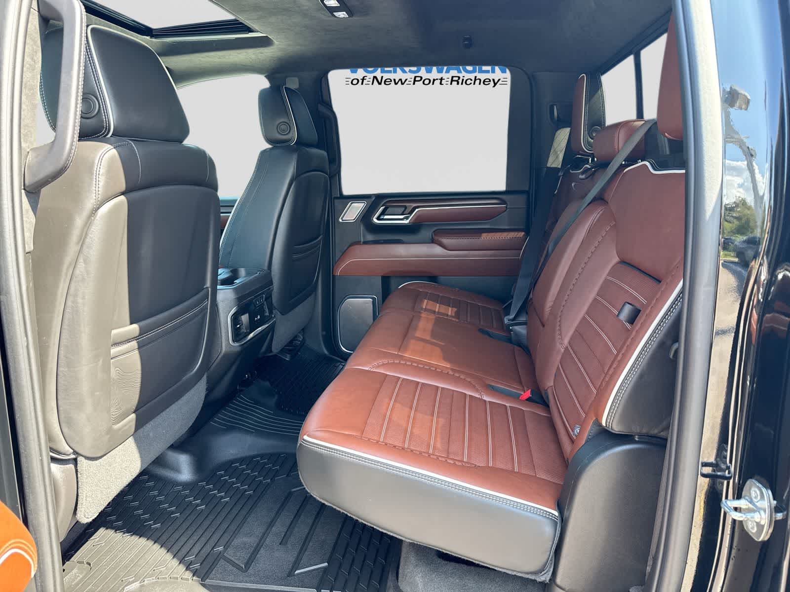 2024 GMC Sierra 3500HD Denali Ultimate