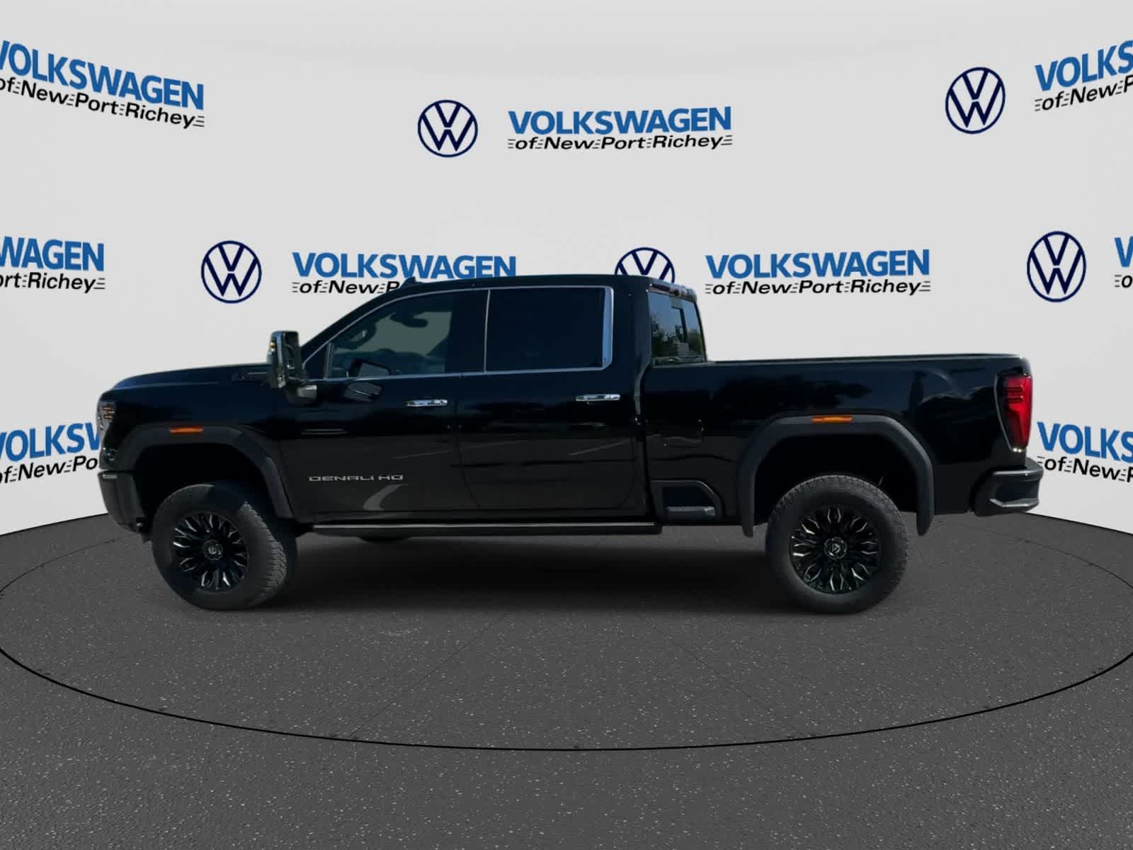 2024 GMC Sierra 3500HD Denali Ultimate