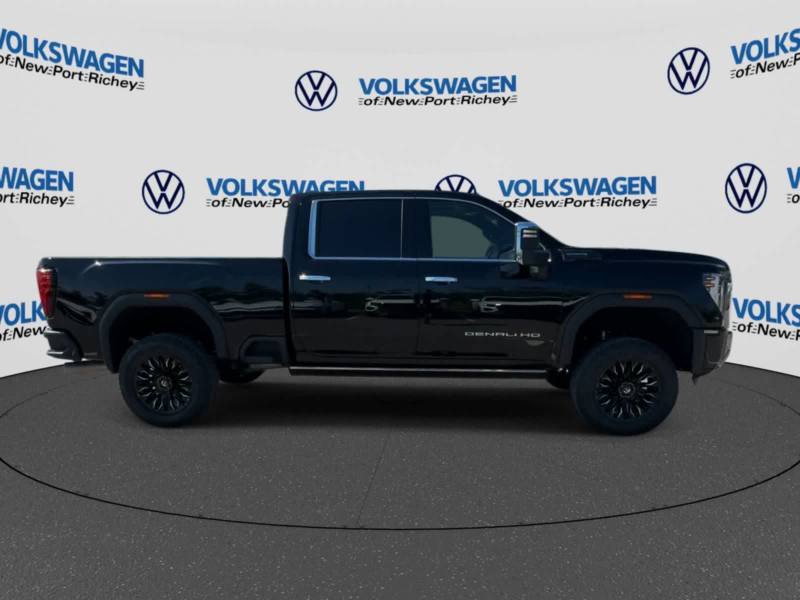 2024 GMC Sierra 3500HD Denali Ultimate