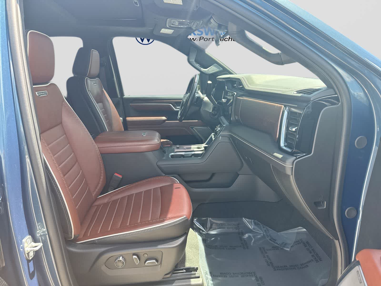 2024 GMC Sierra 3500HD Denali Ultimate