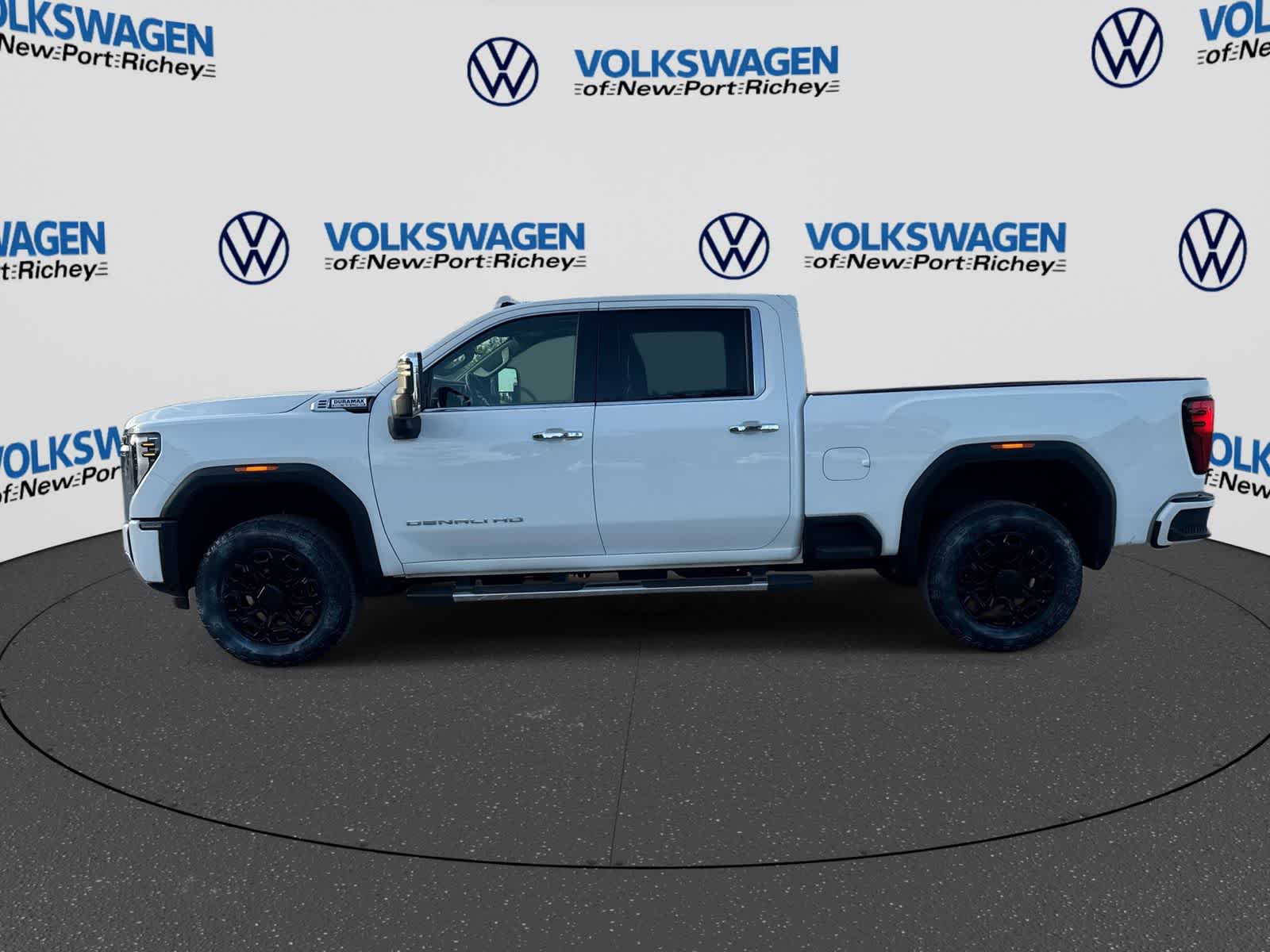 2025 GMC Sierra 3500HD Denali