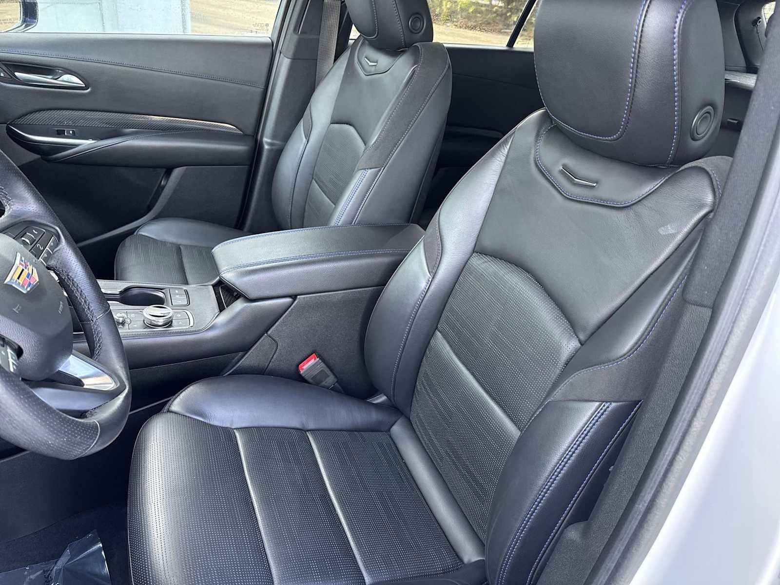 2024 Cadillac XT4 FWD Sport