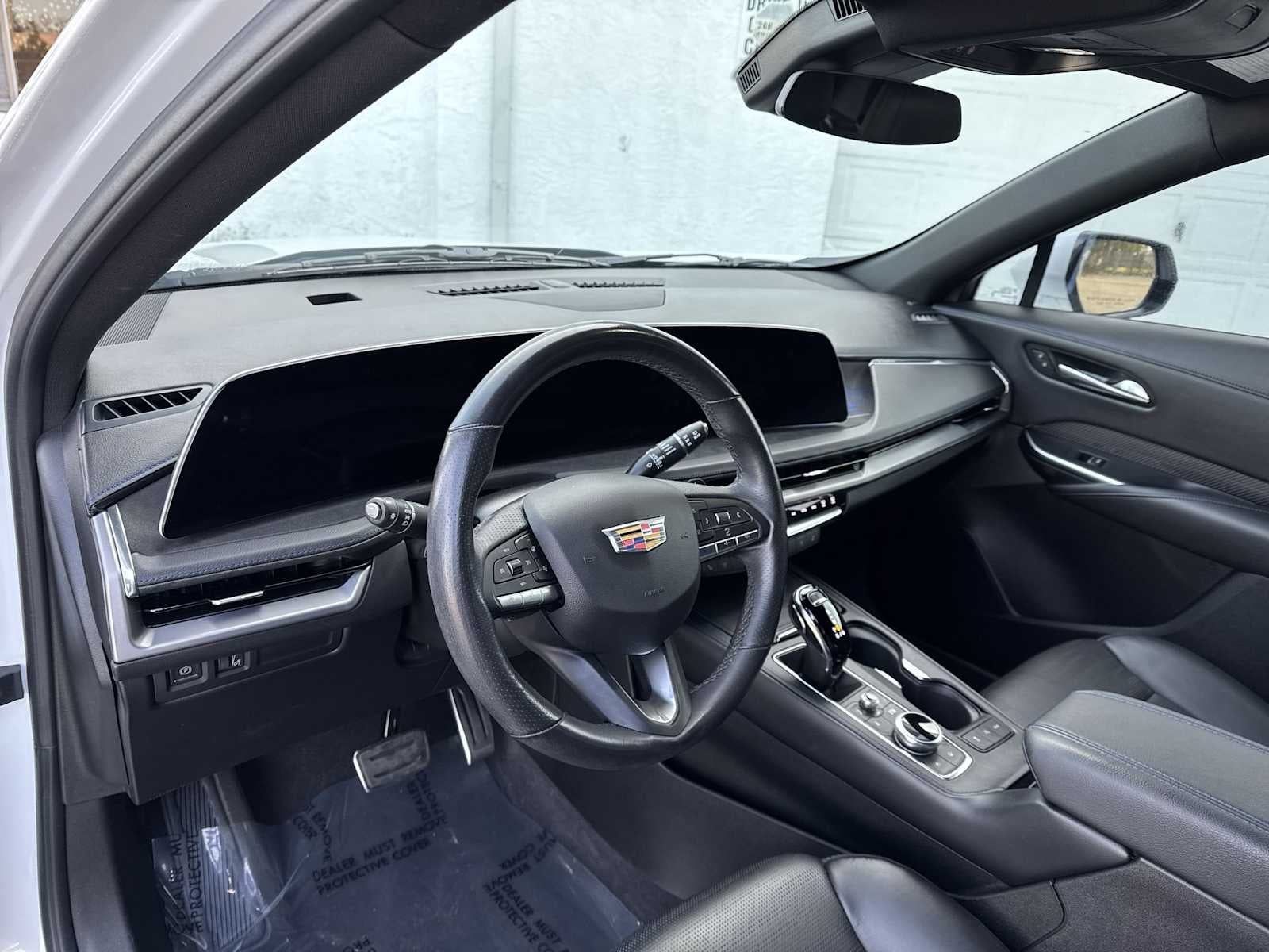 2024 Cadillac XT4 FWD Sport