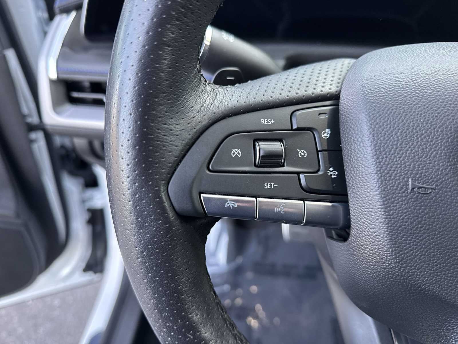 2024 Cadillac XT4 FWD Sport