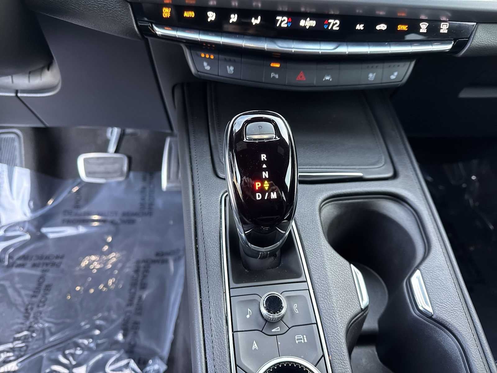 2024 Cadillac XT4 FWD Sport