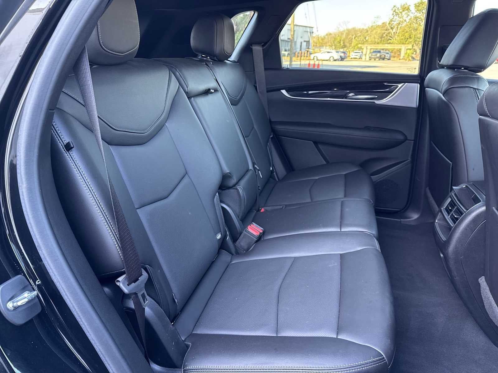 2023 Cadillac XT5 FWD Premium Luxury