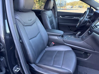 2023 Cadillac XT5 FWD Premium Luxury