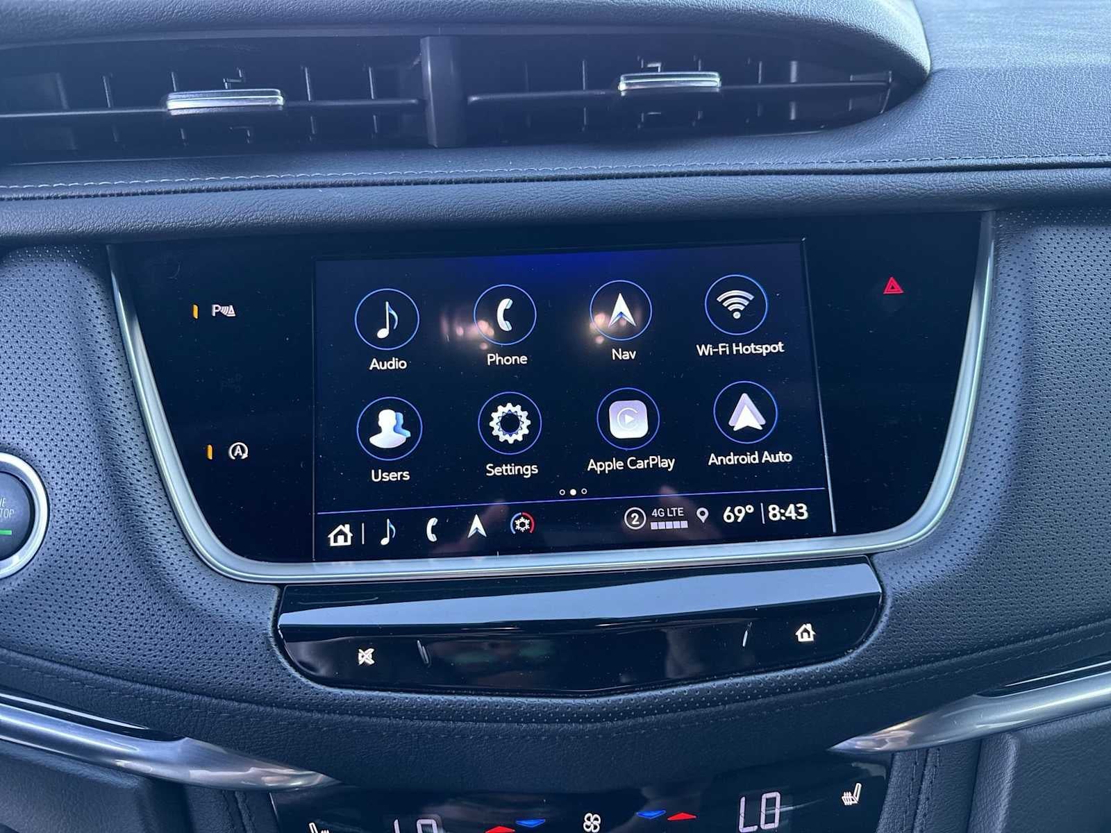 2023 Cadillac XT5 FWD Premium Luxury