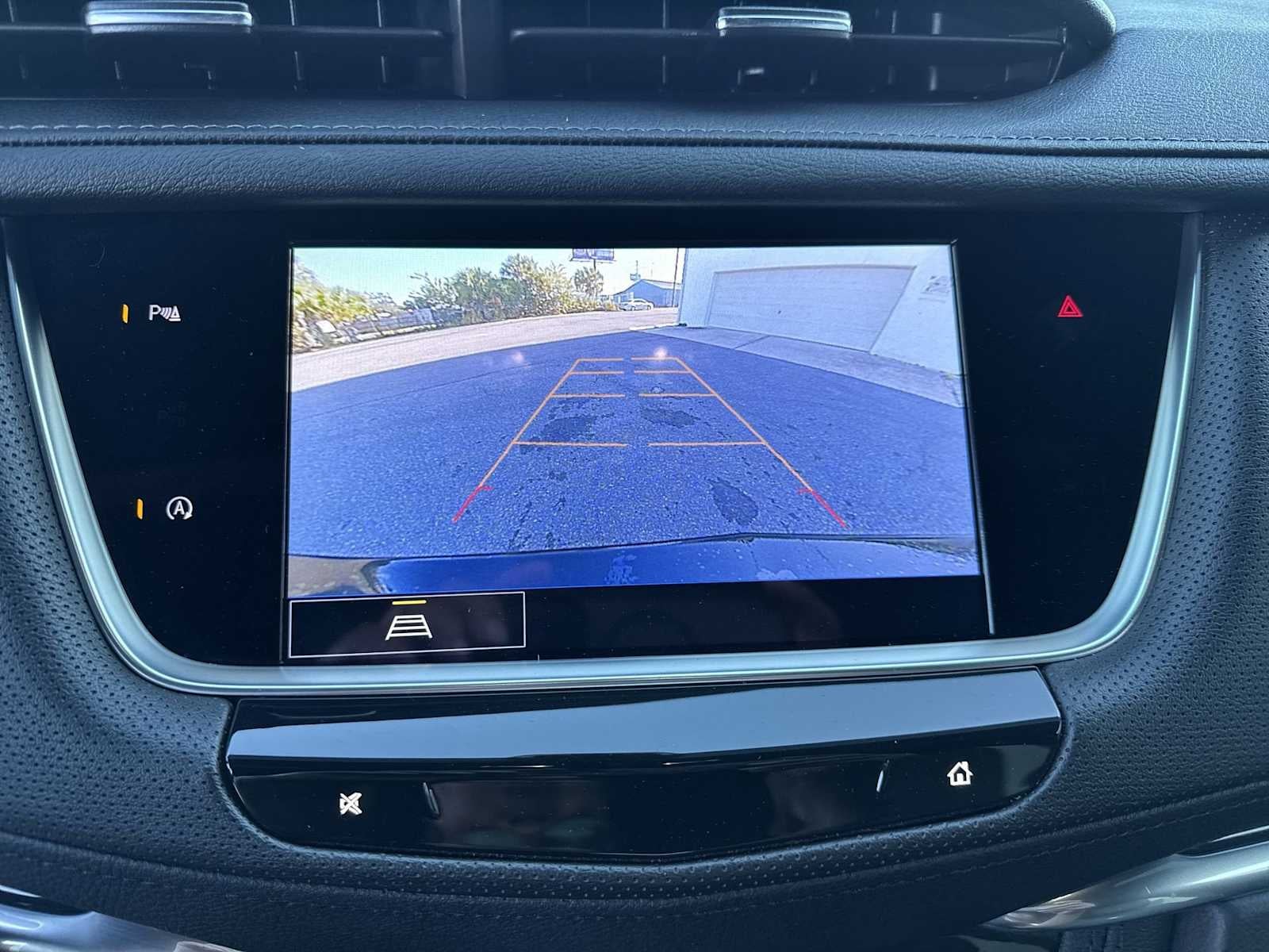 2023 Cadillac XT5 FWD Premium Luxury