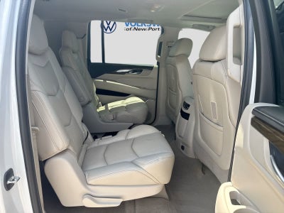 2018 Cadillac Escalade ESV Luxury