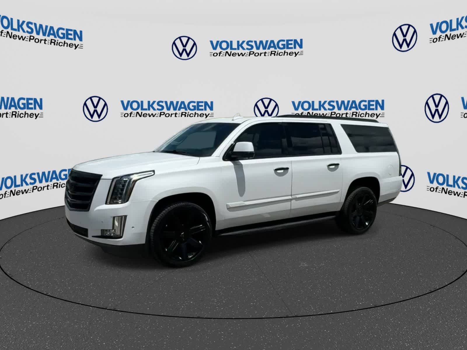 2018 Cadillac Escalade ESV Luxury