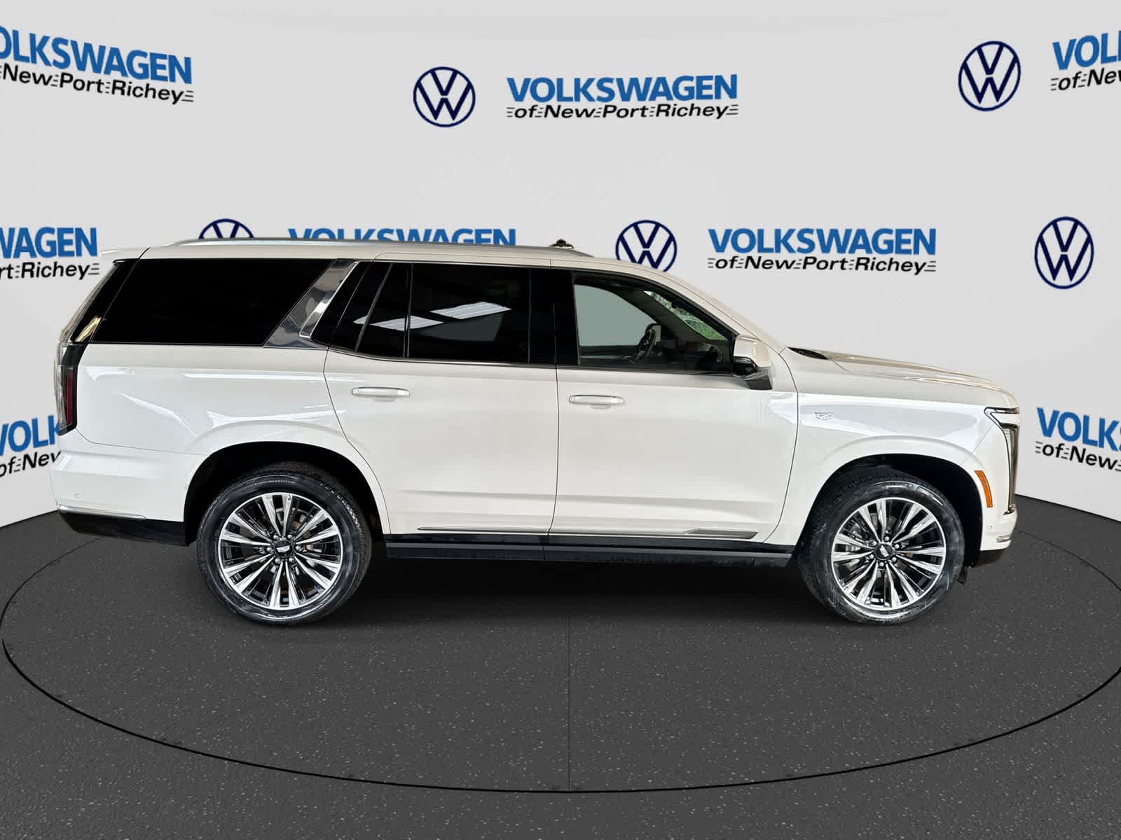 2025 Cadillac Escalade 4WD Premium Luxury
