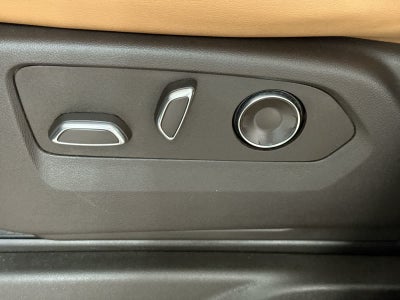 2025 Cadillac Escalade 4WD Premium Luxury